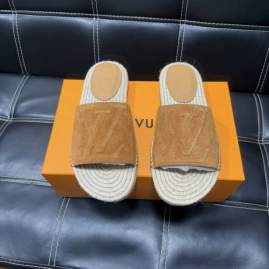 Picture of Louis Vuitton Slippers _SKULVsz38-45hnx06171483